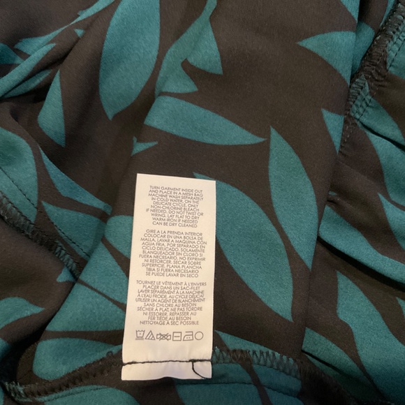 CAbi Dress Set - Picture 7 of 9